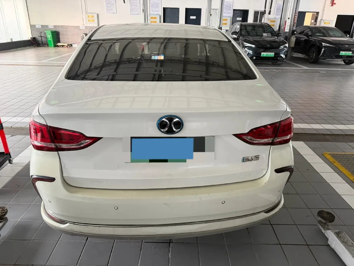 2018 BeiJing Auto EU5 BEV 53.66KWH,autocango,china used car exporter,china ev exporter,chinese used car exporter,chinese used ev exporter