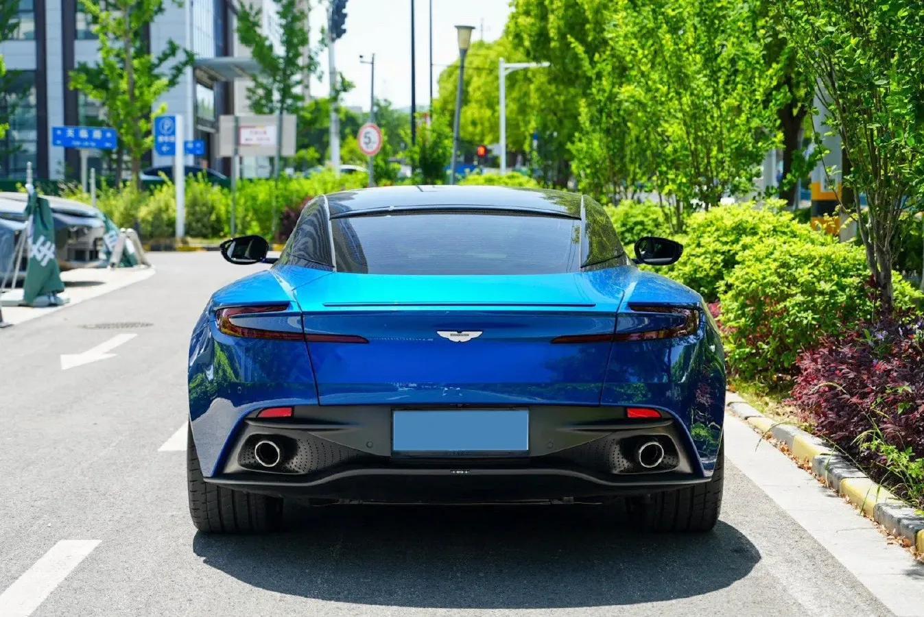 2020 Aston Martin DB11 4.0T 510HP V8 8AT,autocango,china used car exporter,china ev exporter,chinese used car exporter,chinese used ev exporter