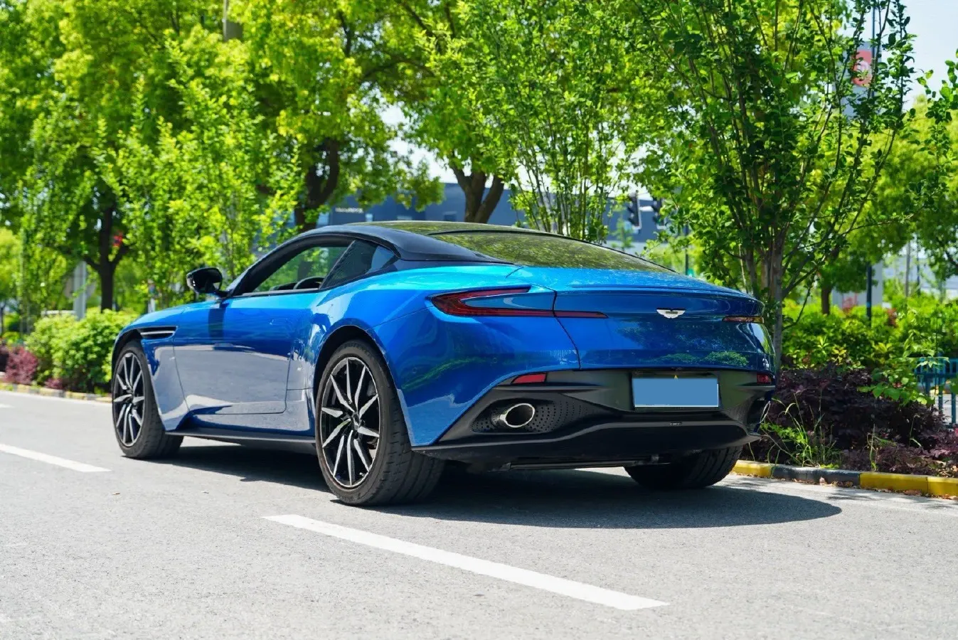 2020 Aston Martin DB11 4.0T 510HP V8 8AT,autocango,china used car exporter,china ev exporter,chinese used car exporter,chinese used ev exporter