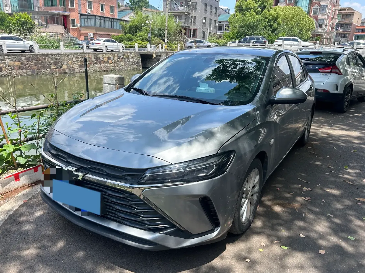 2023 Chevrolet Monza 1.5L 113HP L4 6DCT,autocango,china used car exporter,china ev exporter,chinese used car exporter,chinese used ev exporter