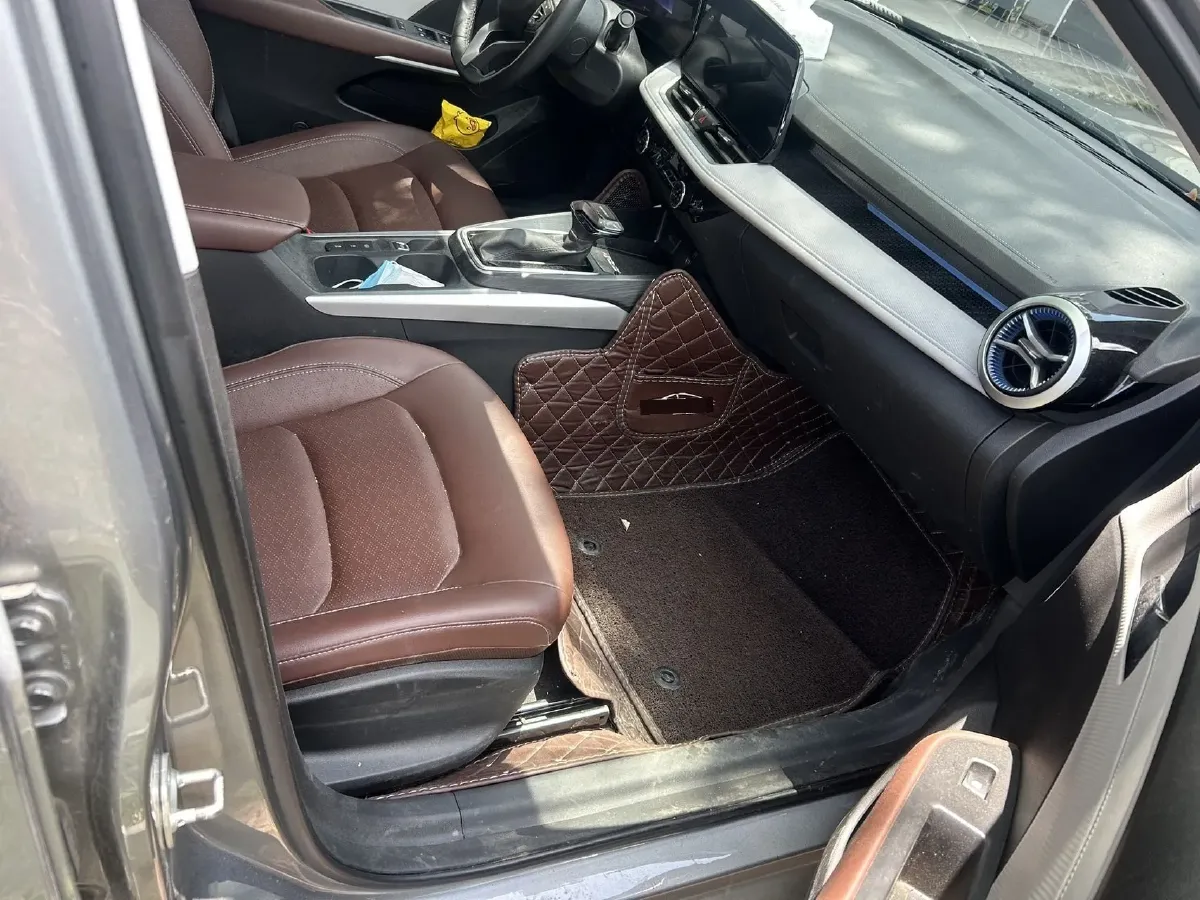 2023 Chevrolet Monza 1.5L 113HP L4 6DCT,autocango,china used car exporter,china ev exporter,chinese used car exporter,chinese used ev exporter