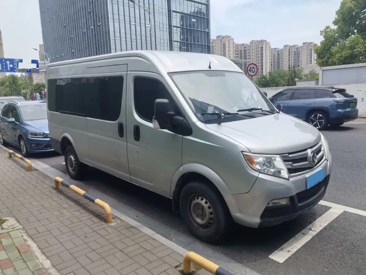 2016 DongFeng DFAC YuFeng 2.5T 136HP L4 6MT,autocango,china used car exporter,china ev exporter,chinese used car exporter,chinese used ev exporter