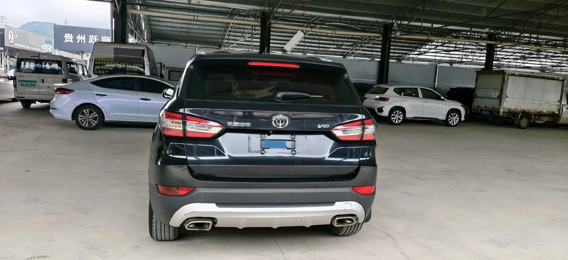 2018 Brilliance Auto V6 1.5T 150HP L4 6MT,autocango,china used car exporter,china ev exporter,chinese used car exporter,chinese used ev exporter