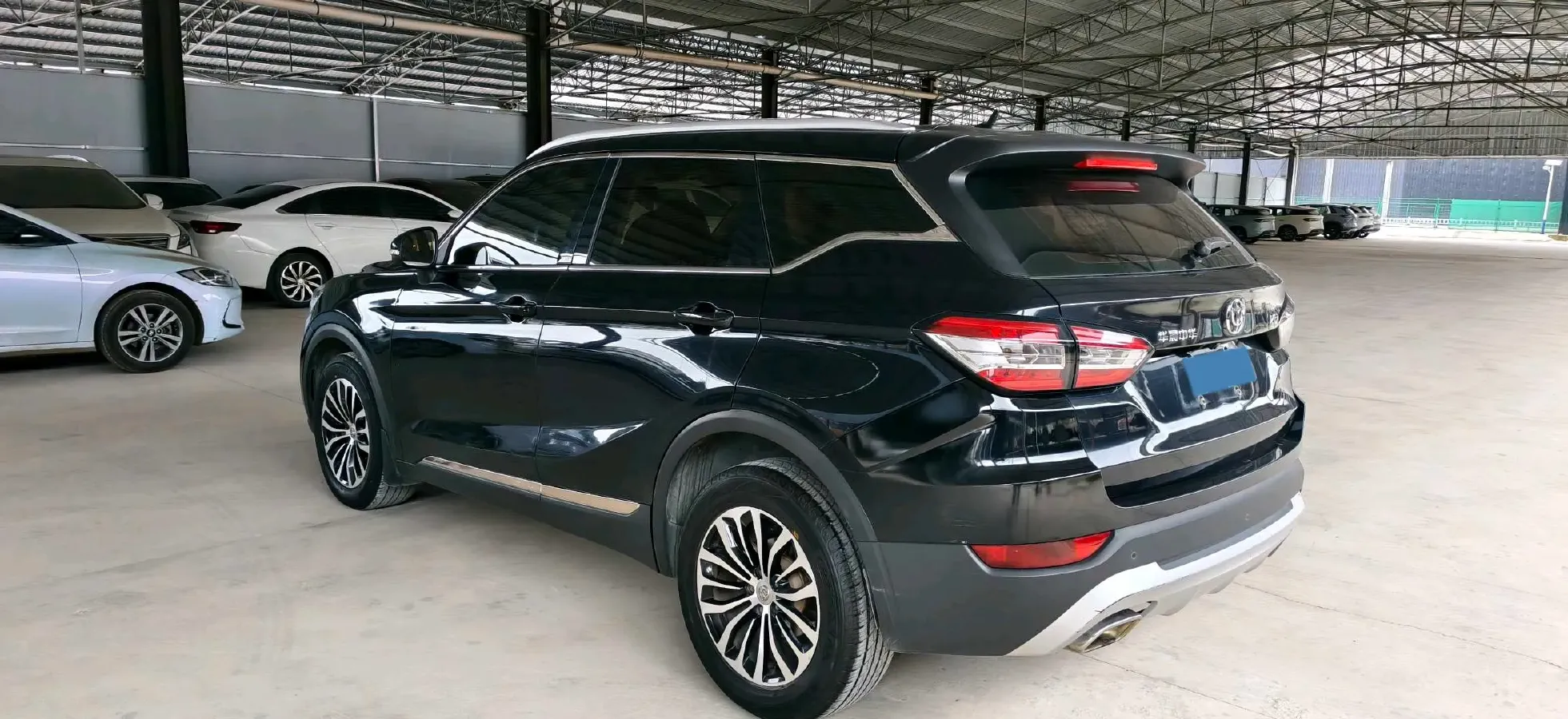 2018 Brilliance Auto V6 1.5T 150HP L4 6MT,autocango,china used car exporter,china ev exporter,chinese used car exporter,chinese used ev exporter