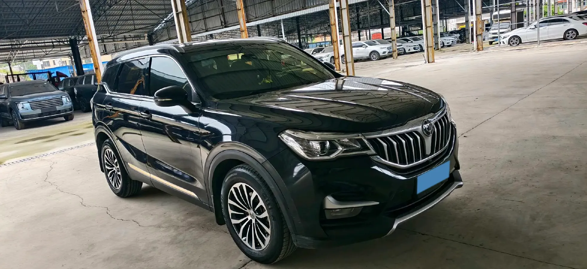2018 Brilliance Auto V6 1.5T 150HP L4 6MT,autocango,china used car exporter,china ev exporter,chinese used car exporter,chinese used ev exporter