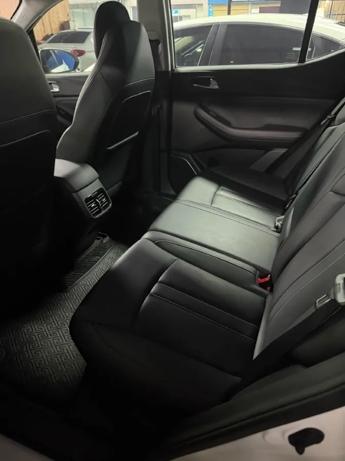 2022 GAC Trumpchi GS4 1.5T 169HP L4 6AT,autocango,china used car exporter,china ev exporter,chinese used car exporter,chinese used ev exporter