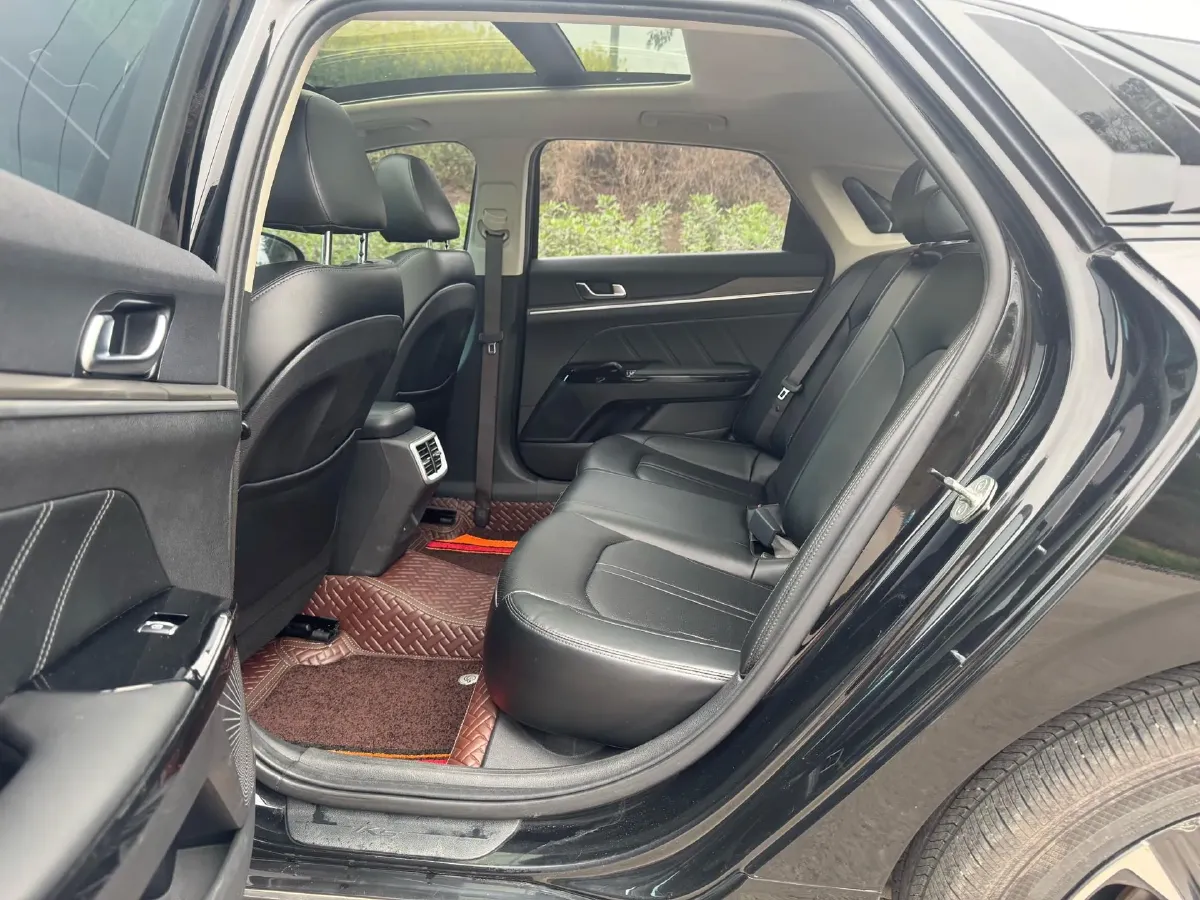 2020 Kia K5 1.5T 170HP L4 7DCT,autocango,china used car exporter,china ev exporter,chinese used car exporter,chinese used ev exporter