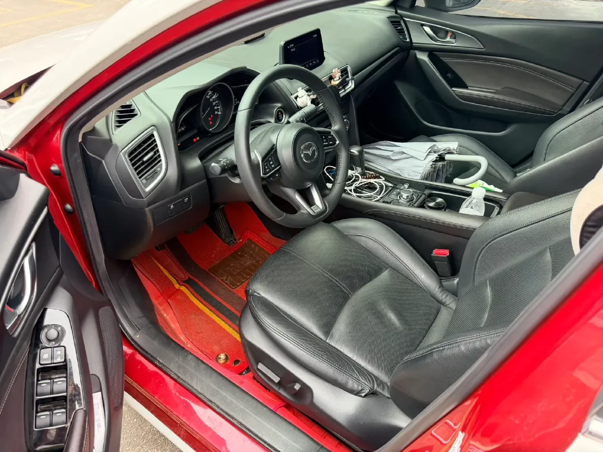 2017 Mazda 3 Axela 2.0L 158HP L4 6AT,autocango,china used car exporter,china ev exporter,chinese used car exporter,chinese used ev exporter