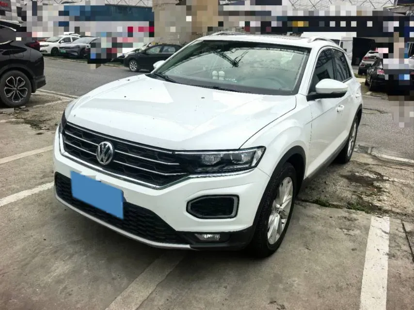 2019 Volkswagen T-Roc 1.4T 131HP L4 7DCT,autocango,china used car exporter,china ev exporter,chinese used car exporter,chinese used ev exporter
