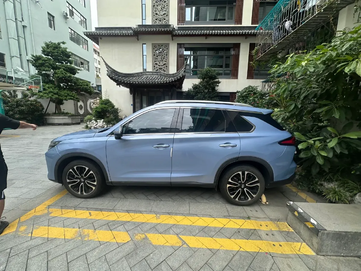 2022 GAC Trumpchi GS4 Plus 1.5T 169HP L4 6AT,autocango,china used car exporter,china ev exporter,chinese used car exporter,chinese used ev exporter