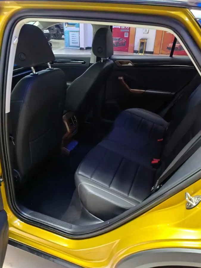2018 Borgward BX7 2.0T 224HP L4 6AT,autocango,china used car exporter,china ev exporter,chinese used car exporter,chinese used ev exporter