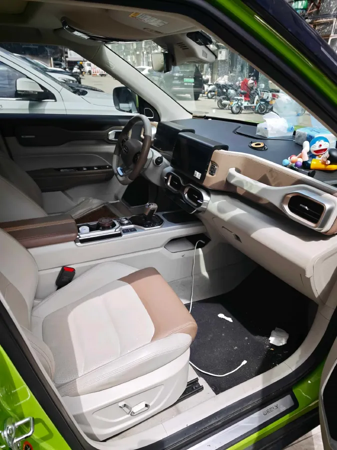 2020 Geely ICON 1.5T 177HP L3 7DCT,autocango,china used car exporter,china ev exporter,chinese used car exporter,chinese used ev exporter