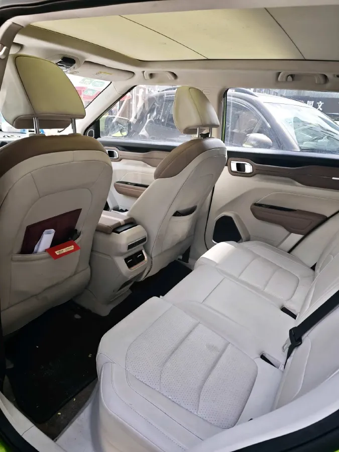 2020 Geely ICON 1.5T 177HP L3 7DCT,autocango,china used car exporter,china ev exporter,chinese used car exporter,chinese used ev exporter