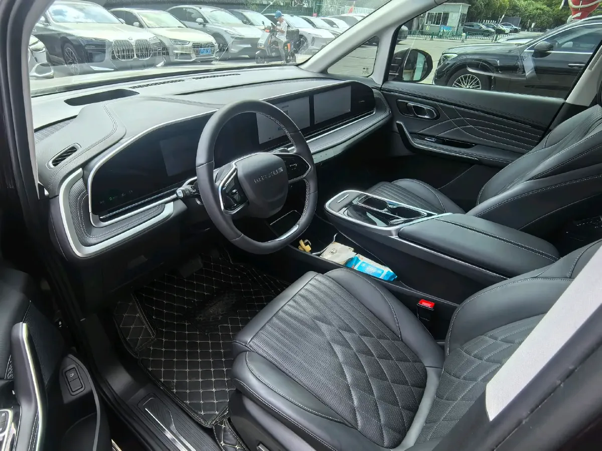 2024 MAXUS G90 2.0T 234HP L4 8AT,autocango,china used car exporter,china ev exporter,chinese used car exporter,chinese used ev exporter