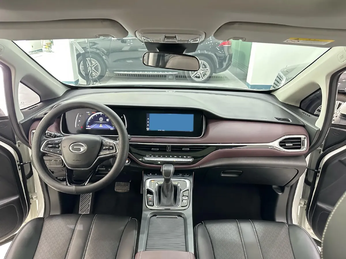 2021 GAC Trumpchi M6 1.5T 169HP L4 7DCT,autocango,china used car exporter,china ev exporter,chinese used car exporter,chinese used ev exporter