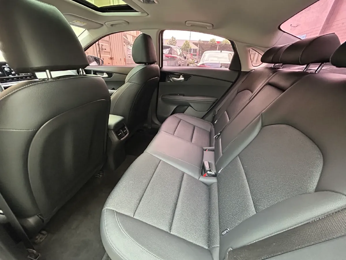 2021 Kia K3 1.5L 115HP L4 CVT,autocango,china used car exporter,china ev exporter,chinese used car exporter,chinese used ev exporter