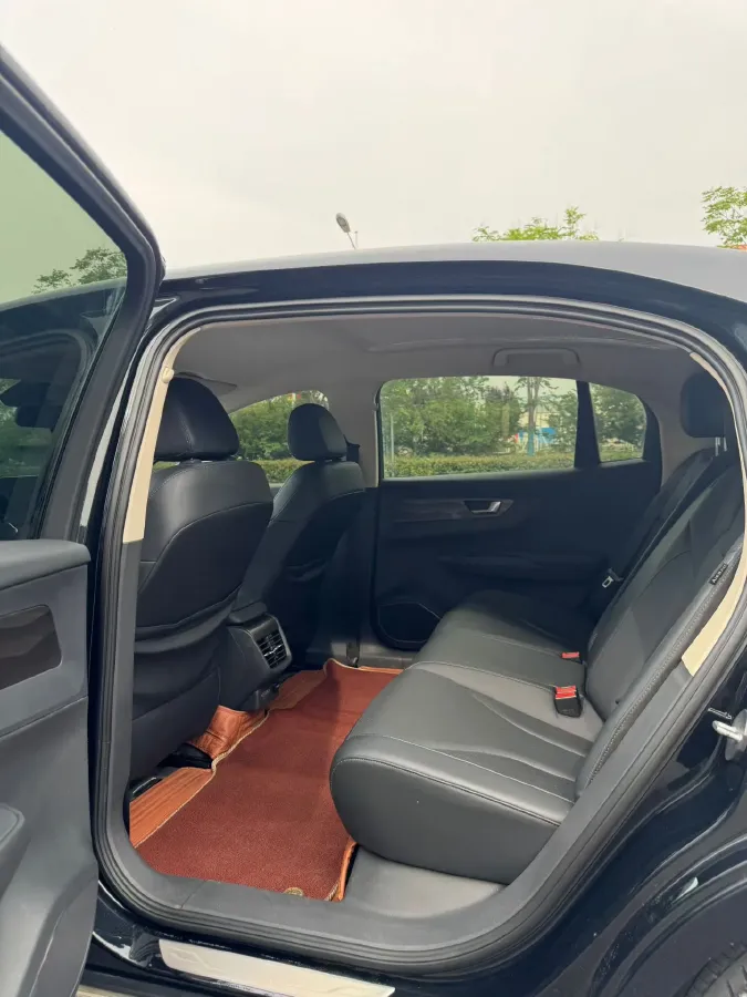 2022 HongQi E-QM5 BEV 54KWH,autocango,china used car exporter,china ev exporter,chinese used car exporter,chinese used ev exporter
