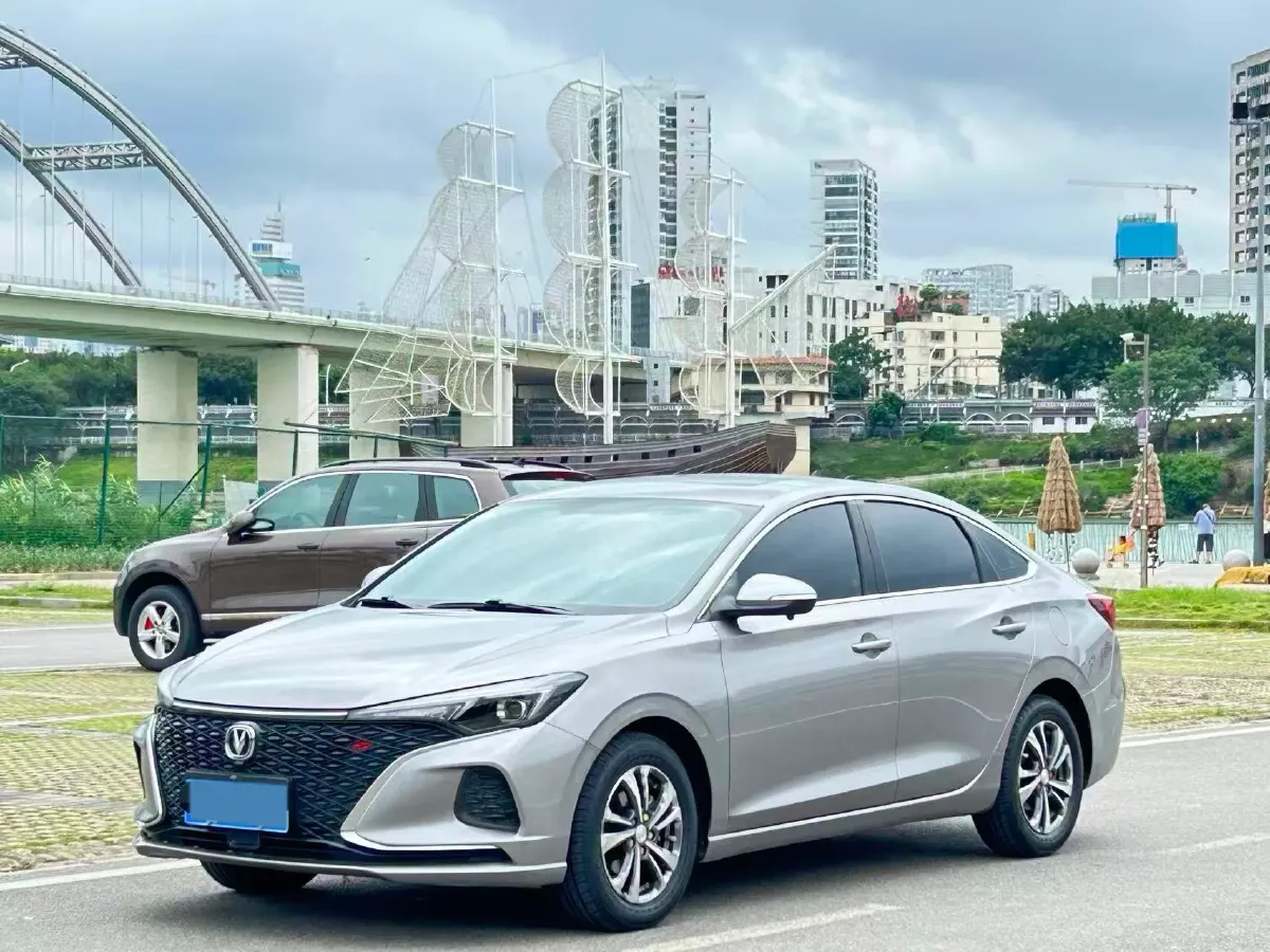 2020 ChangAn Eado 1.4T 158HP L4 7DCT,autocango,china used car exporter,china ev exporter,chinese used car exporter,chinese used ev exporter