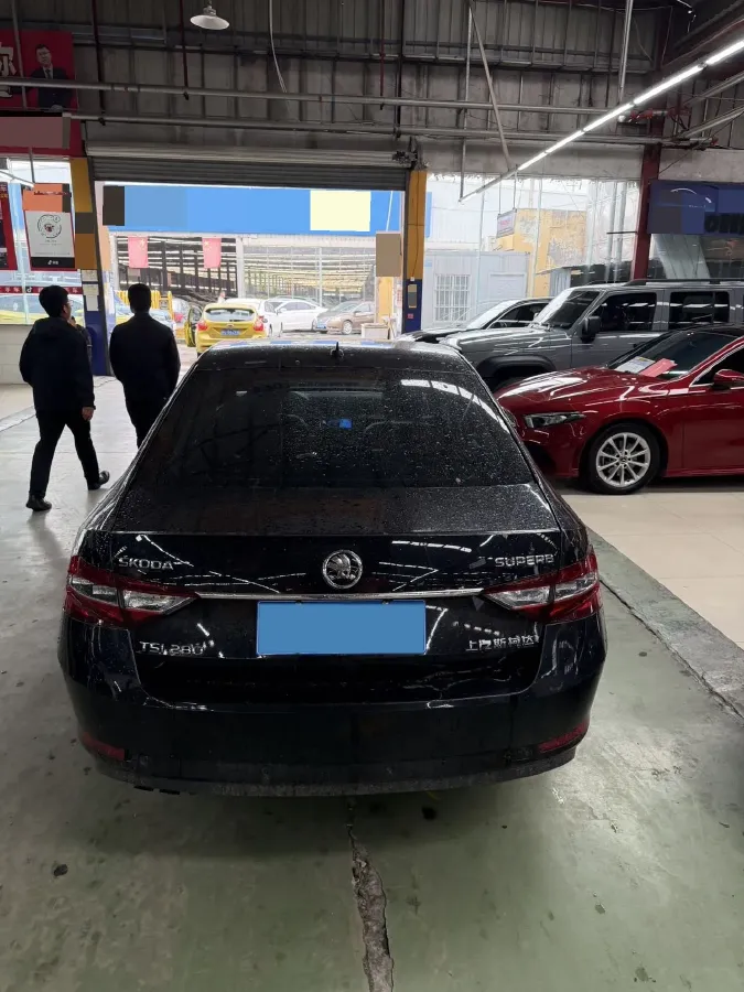 2018 Skoda Superb 1.4T 150HP L4 7DCT,autocango,china used car exporter,china ev exporter,chinese used car exporter,chinese used ev exporter