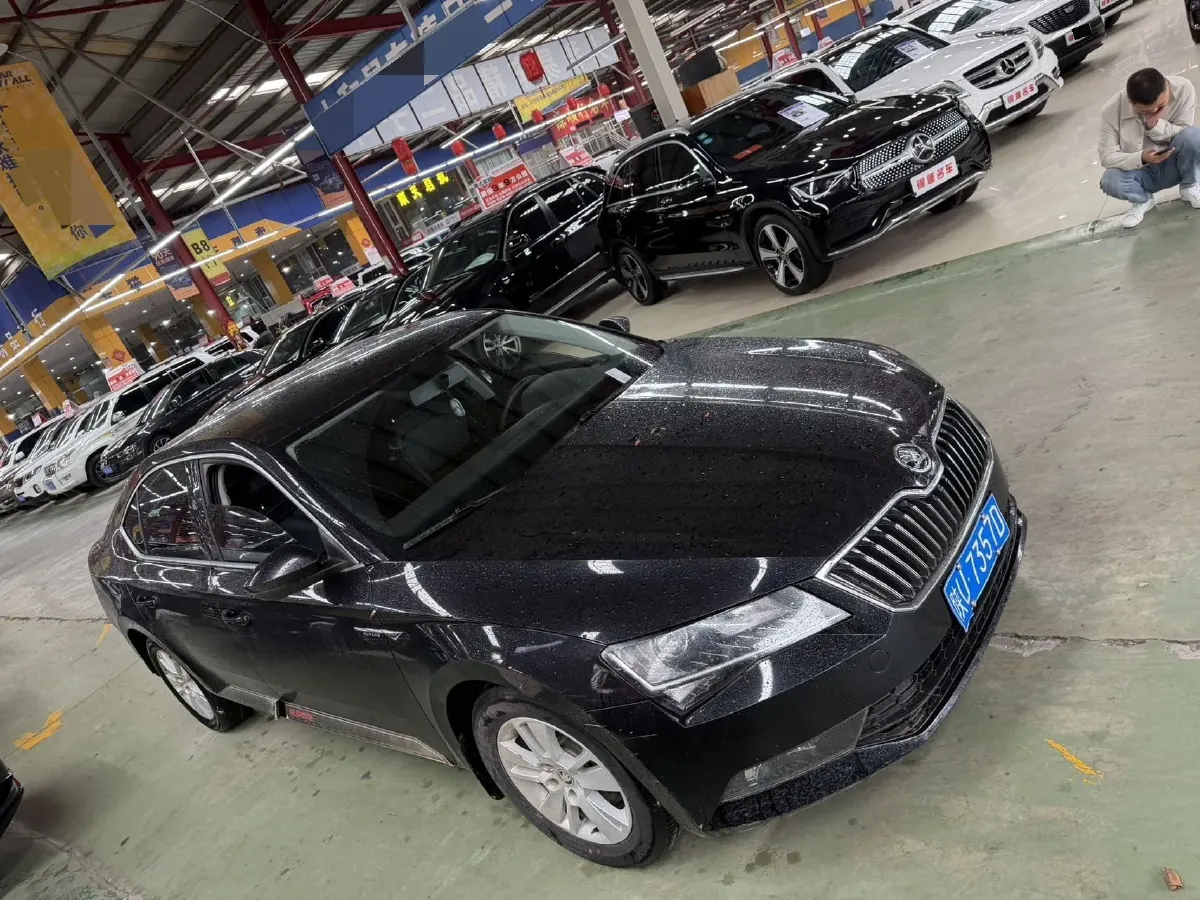 2018 Skoda Superb 1.4T 150HP L4 7DCT,autocango,china used car exporter,china ev exporter,chinese used car exporter,chinese used ev exporter