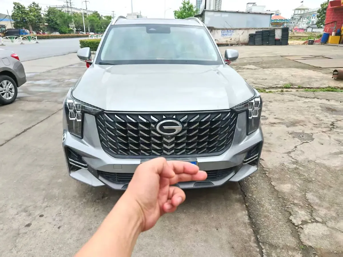 2022 GAC Trumpchi GS8 2.0T 252HP L4 8AT,autocango,china used car exporter,china ev exporter,chinese used car exporter,chinese used ev exporter