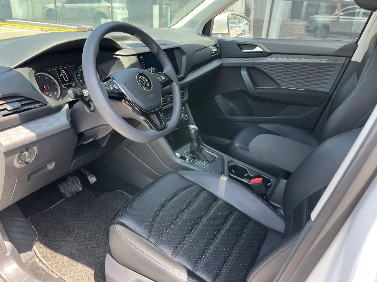 2021 Volkswagen Tharu 1.4T 150HP L4 7DCT,autocango,china used car exporter,china ev exporter,chinese used car exporter,chinese used ev exporter