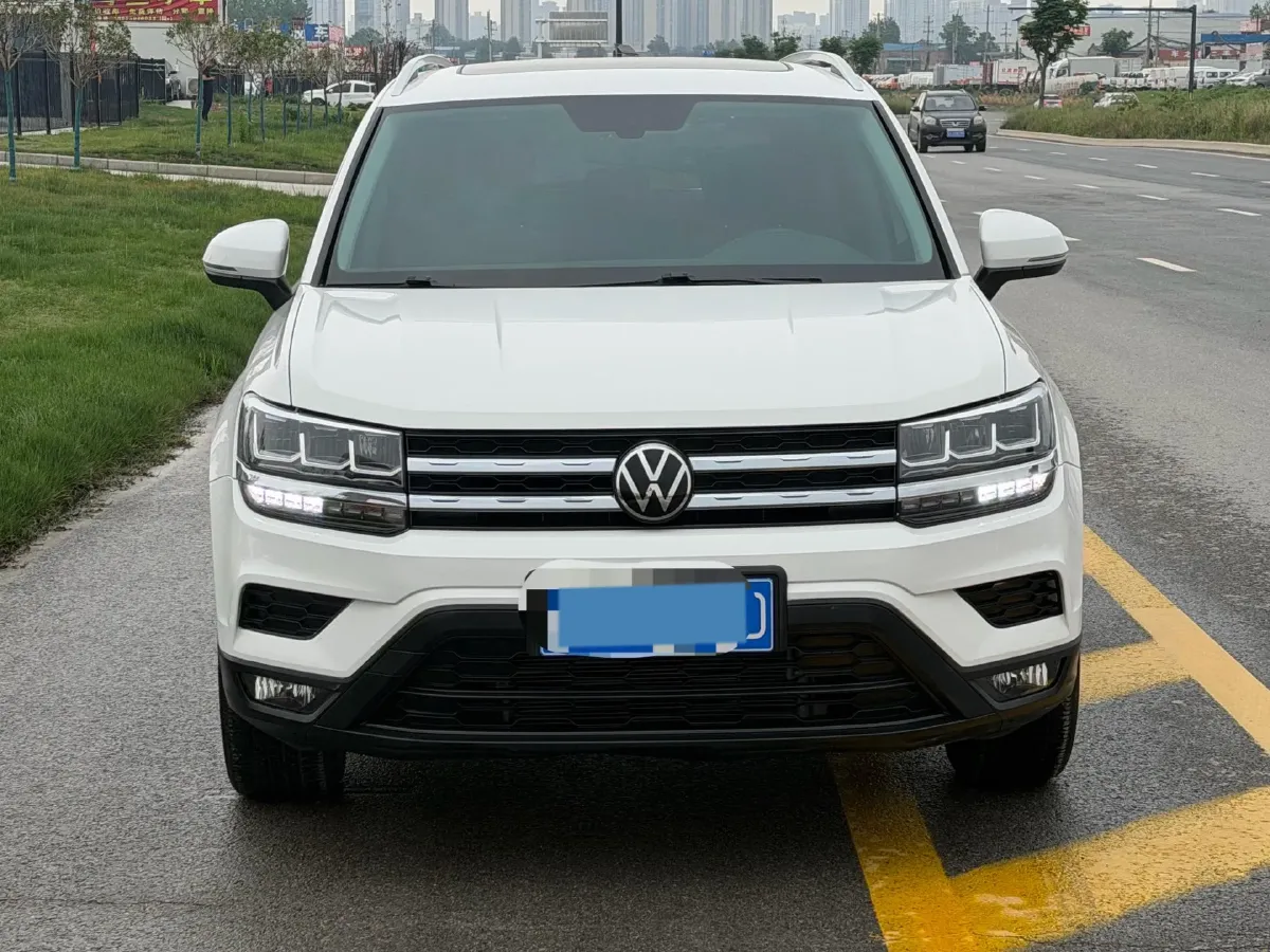 2021 Volkswagen Tharu 1.4T 150HP L4 7DCT,autocango,china used car exporter,china ev exporter,chinese used car exporter,chinese used ev exporter
