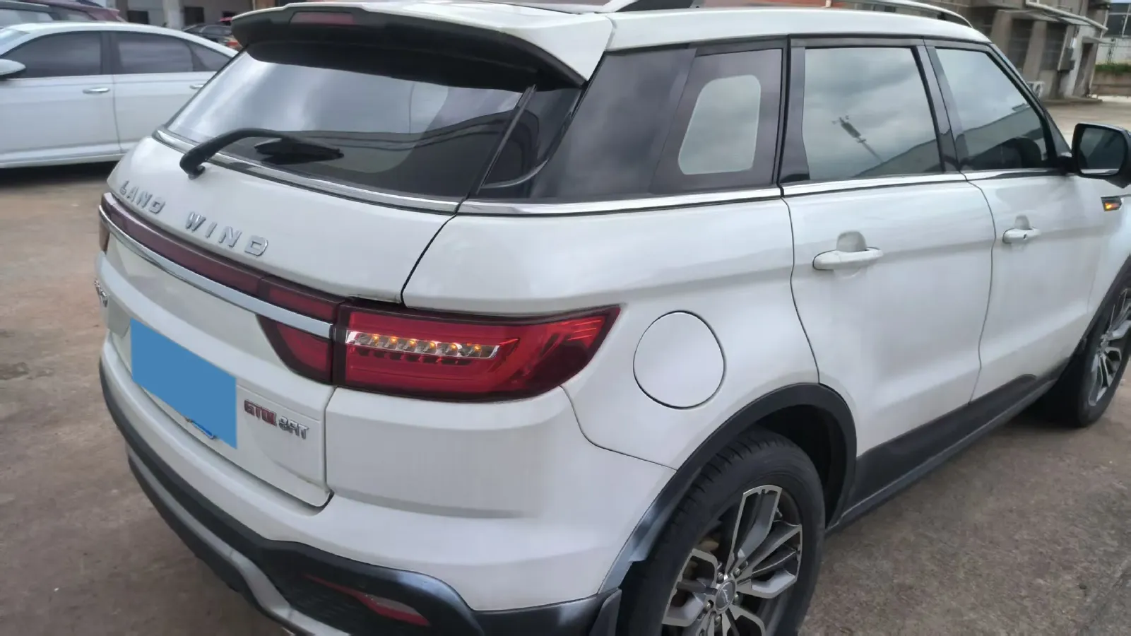 2018 Landwind X7 1.5T 163HP L4 8AT,autocango,china used car exporter,china ev exporter,chinese used car exporter,chinese used ev exporter
