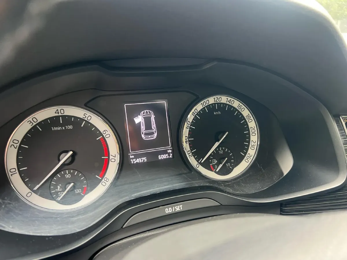 2018 Skoda Kodiak 2.0T 186HP L4 7DCT,autocango,china used car exporter,china ev exporter,chinese used car exporter,chinese used ev exporter