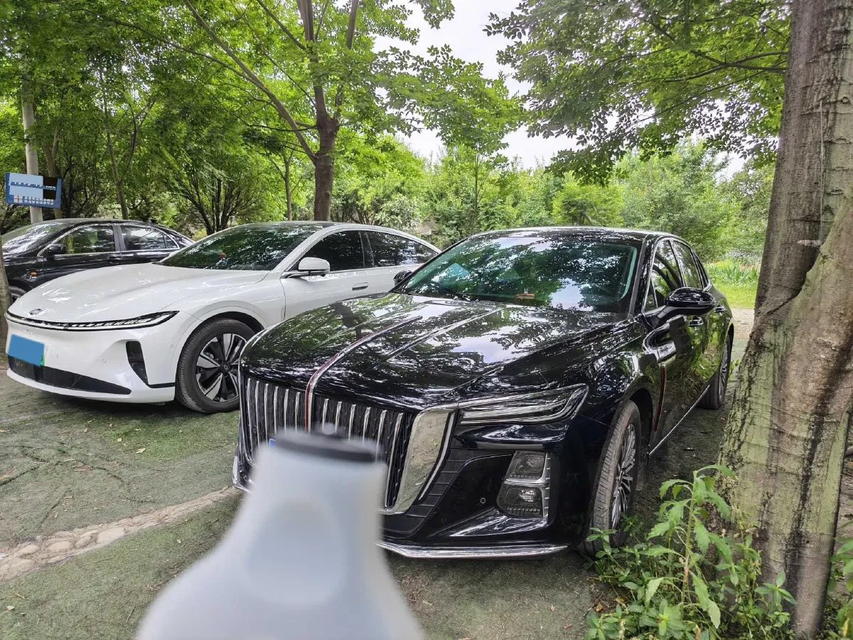 2025 HongQi H5 1.5T 169HP L4 7DCT,autocango,china used car exporter,china ev exporter,chinese used car exporter,chinese used ev exporter
