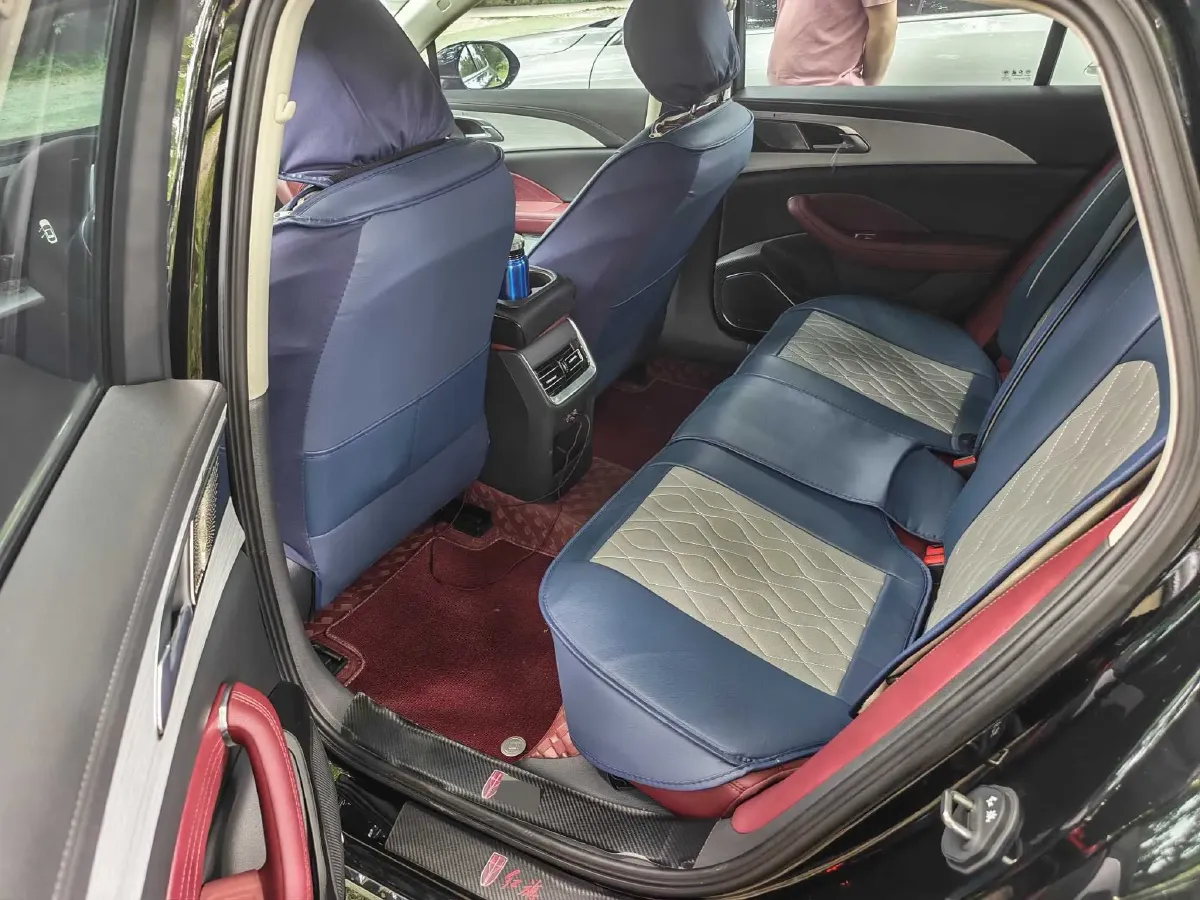 2025 HongQi H5 1.5T 169HP L4 7DCT,autocango,china used car exporter,china ev exporter,chinese used car exporter,chinese used ev exporter