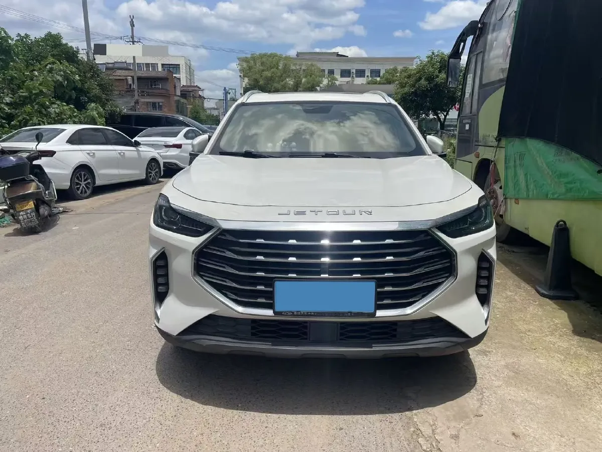 2021 Jetour X70 Plus 1.5T 156HP L4 6MT,autocango,china used car exporter,china ev exporter,chinese used car exporter,chinese used ev exporter