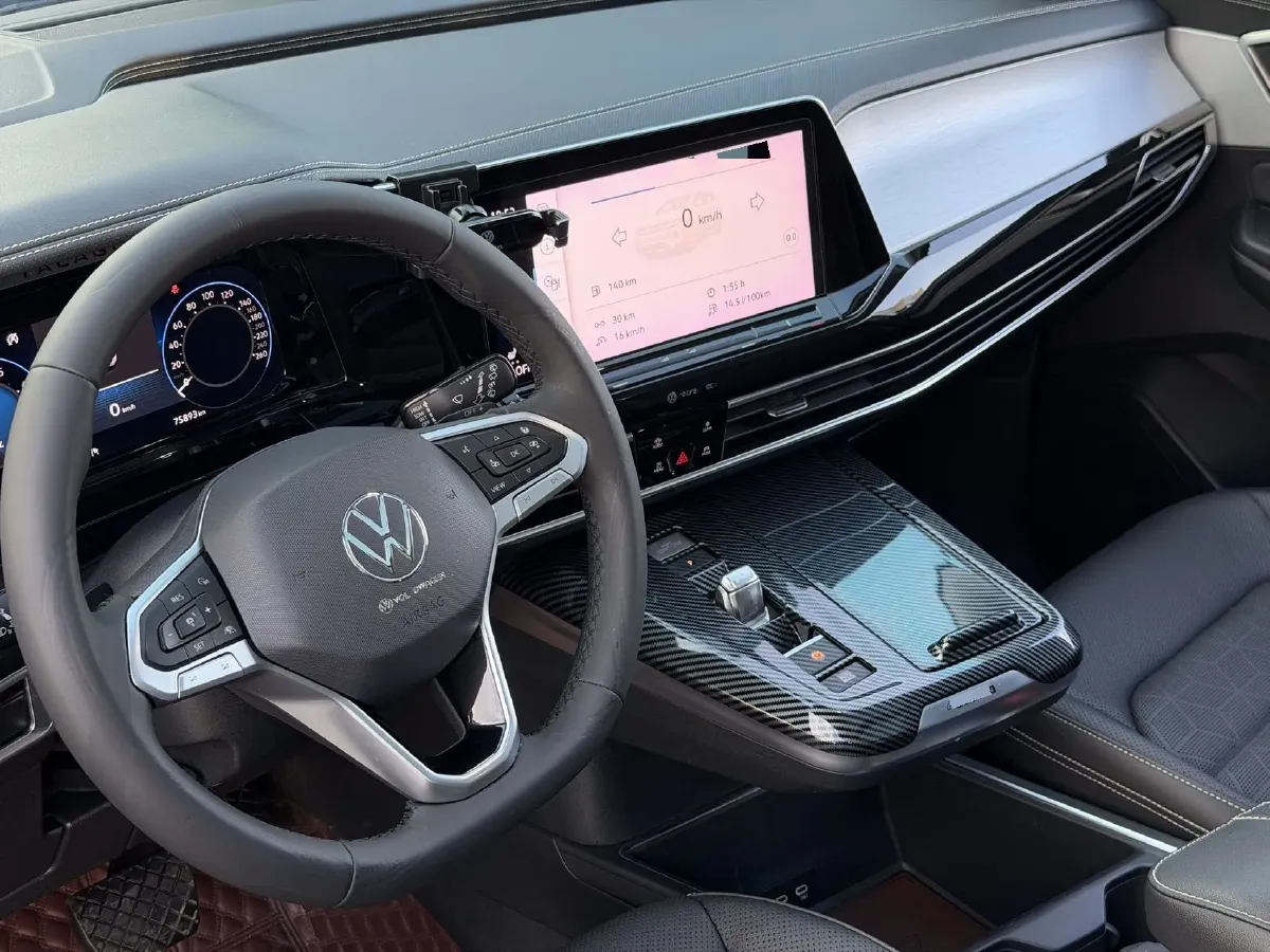 2021 Volkswagen Talagon 2.0T 220HP L4 7DCT,autocango,china used car exporter,china ev exporter,chinese used car exporter,chinese used ev exporter