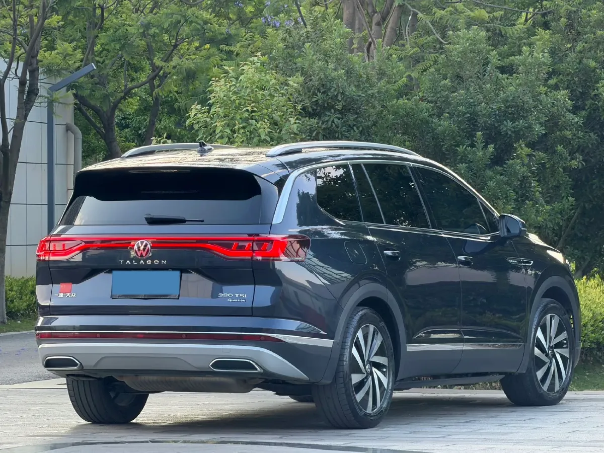 2021 Volkswagen Talagon 2.0T 220HP L4 7DCT,autocango,china used car exporter,china ev exporter,chinese used car exporter,chinese used ev exporter