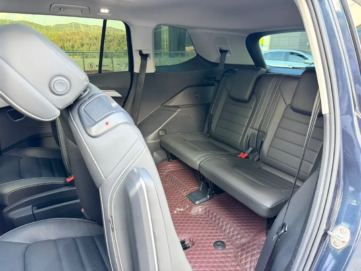 2021 Volkswagen Talagon 2.0T 220HP L4 7DCT,autocango,china used car exporter,china ev exporter,chinese used car exporter,chinese used ev exporter