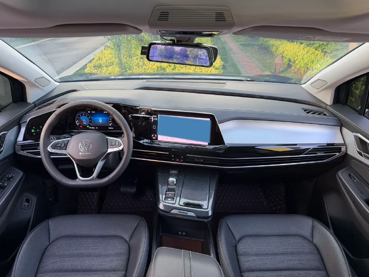 2021 Volkswagen Talagon 2.0T 220HP L4 7DCT,autocango,china used car exporter,china ev exporter,chinese used car exporter,chinese used ev exporter