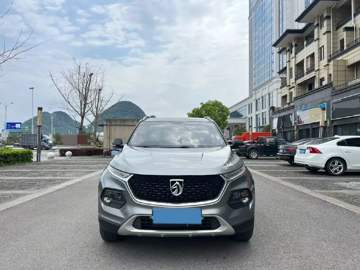 2019 Bestune X40 1.6L 114HP L4 5MT,autocango,china used car exporter,china ev exporter,chinese used car exporter,chinese used ev exporter