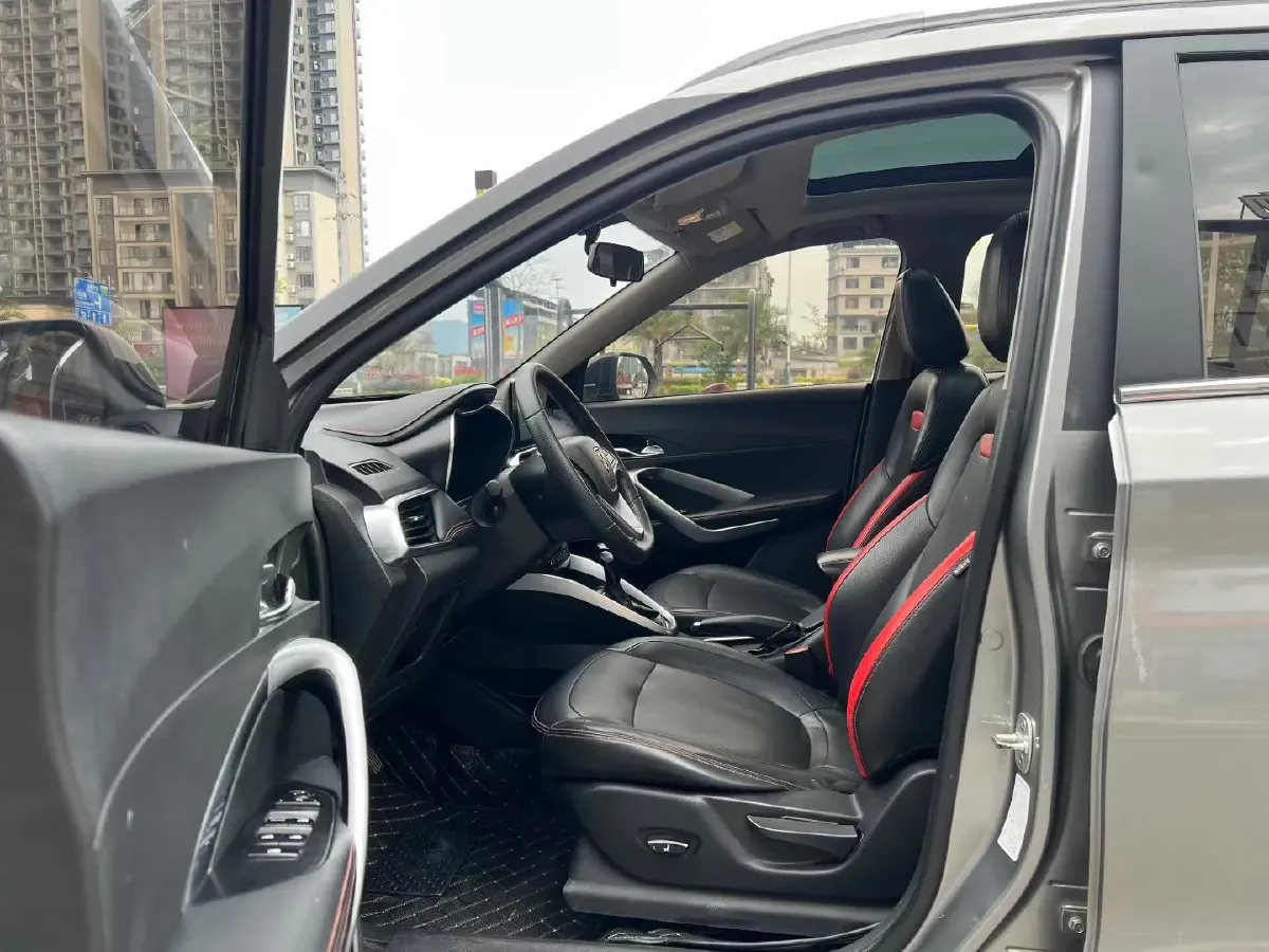 2019 Bestune X40 1.6L 114HP L4 5MT,autocango,china used car exporter,china ev exporter,chinese used car exporter,chinese used ev exporter