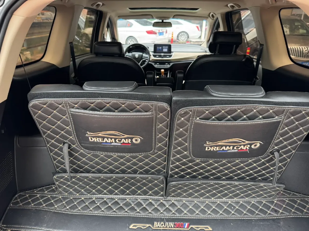 2018 BaoJun 360 1.5L 112HP L4 6MT,autocango,china used car exporter,china ev exporter,chinese used car exporter,chinese used ev exporter