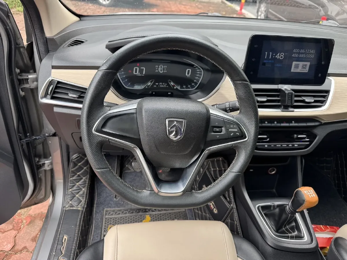 2018 BaoJun 360 1.5L 112HP L4 6MT,autocango,china used car exporter,china ev exporter,chinese used car exporter,chinese used ev exporter
