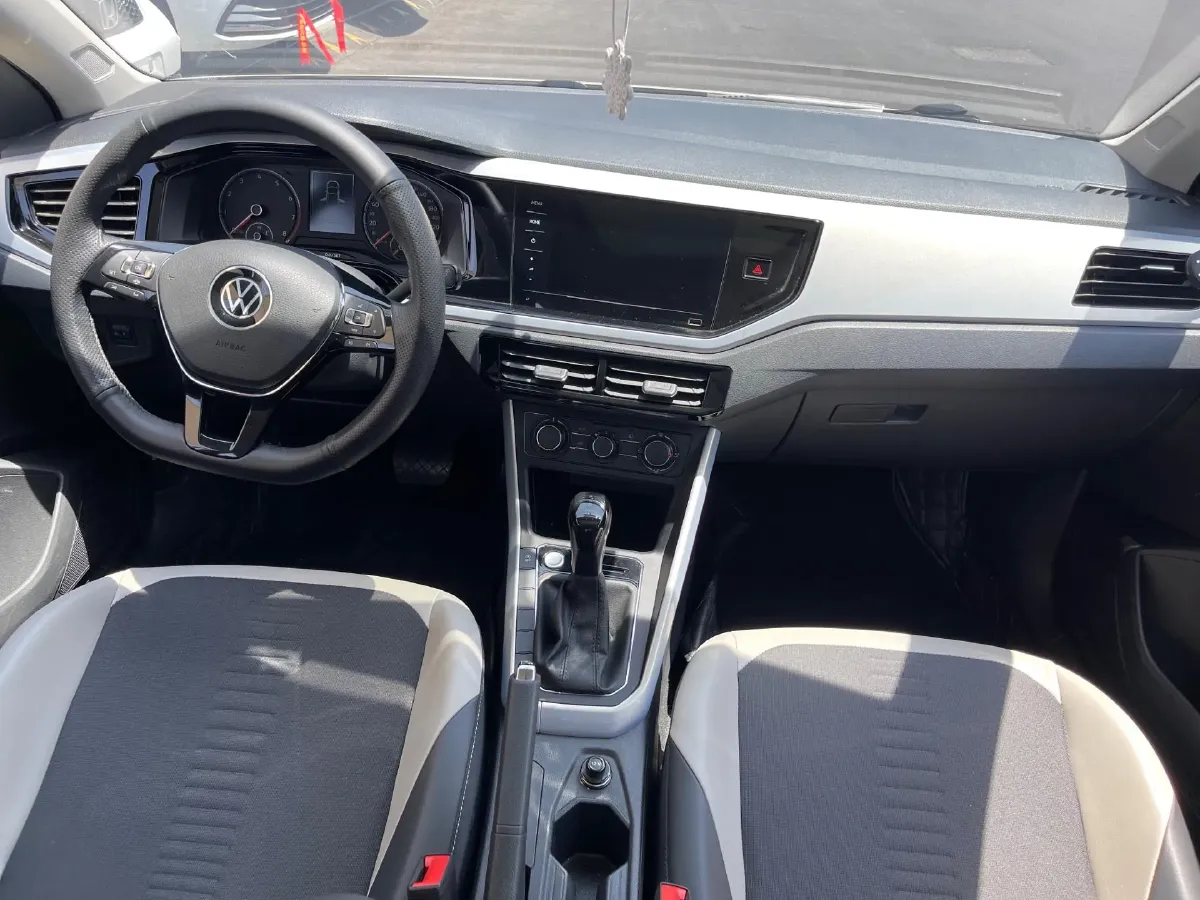 2021 Haval H6 1.5T 169HP L4 7DCT,autocango,china used car exporter,china ev exporter,chinese used car exporter,chinese used ev exporter