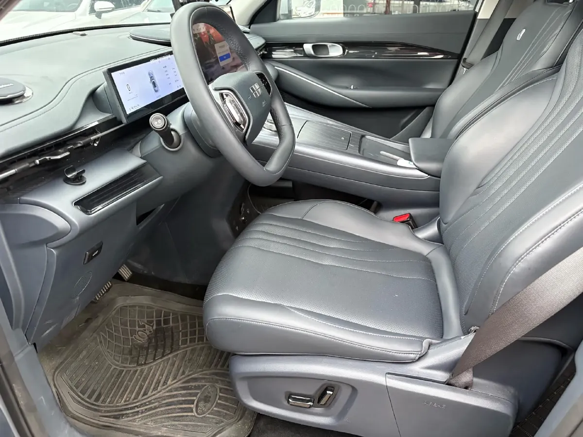 2024 YuanChen Super Van BEV 51KWH,autocango,china used car exporter,china ev exporter,chinese used car exporter,chinese used ev exporter