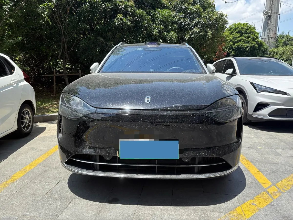 2024 AITO AITO M9 1.5T 152HP L4 REEV 42KWH,autocango,china used car exporter,china ev exporter,chinese used car exporter,chinese used ev exporter