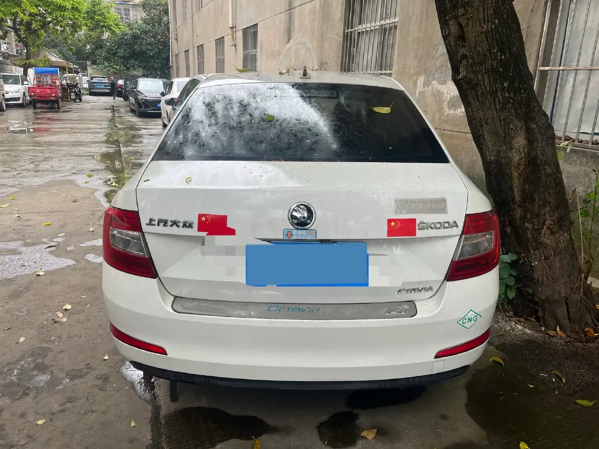 2017 Skoda Octavia 1.6L 110HP L4 6AT,autocango,china used car exporter,china ev exporter,chinese used car exporter,chinese used ev exporter