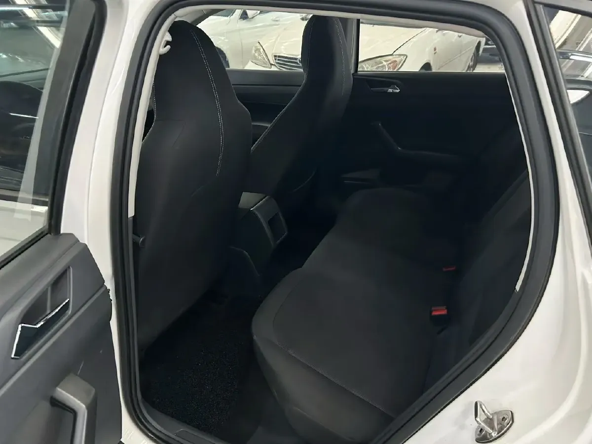 2019 Volkswagen Polo 1.5L 113HP L4 6AT,autocango,china used car exporter,china ev exporter,chinese used car exporter,chinese used ev exporter
