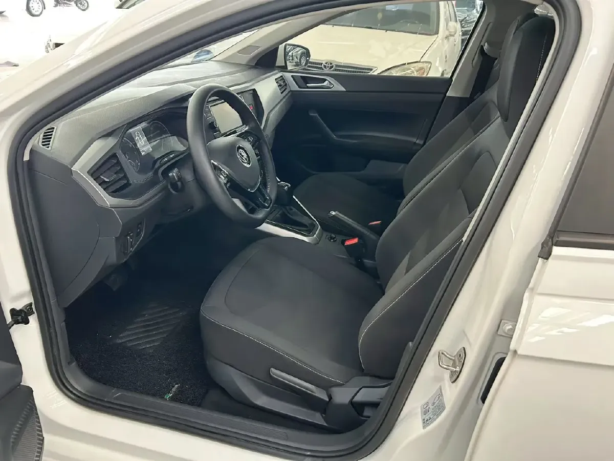 2019 Volkswagen Polo 1.5L 113HP L4 6AT,autocango,china used car exporter,china ev exporter,chinese used car exporter,chinese used ev exporter