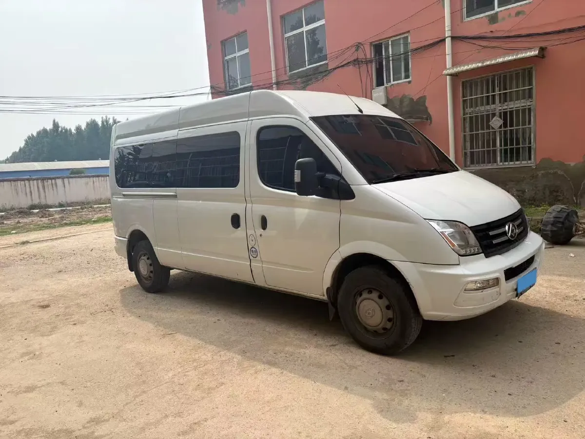 2021 MAXUS XinTu V80 2.0T 139HP L4 6MT,autocango,china used car exporter,china ev exporter,chinese used car exporter,chinese used ev exporter