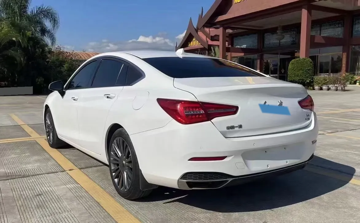 2020 HongQi H5 1.5T 169HP L4 7DCT,autocango,china used car exporter,china ev exporter,chinese used car exporter,chinese used ev exporter