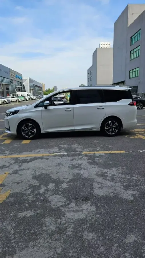2021 GAC Trumpchi M6 1.5T 169HP L4 7DCT,autocango,china used car exporter,china ev exporter,chinese used car exporter,chinese used ev exporter