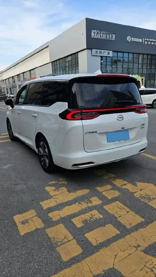 2021 GAC Trumpchi M6 1.5T 169HP L4 7DCT,autocango,china used car exporter,china ev exporter,chinese used car exporter,chinese used ev exporter